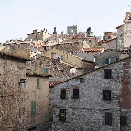 Locanda Il Canovaccio Campiglia Marittima Exterior photo